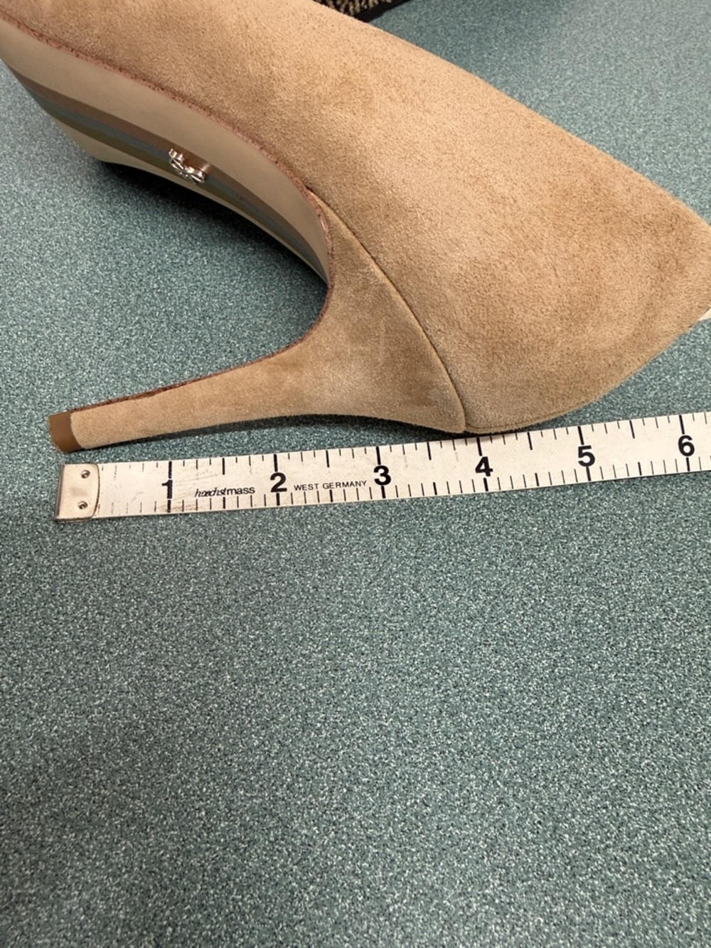 Sam Edelman Danna Suede Pumps 9 - Picture 10 of 10